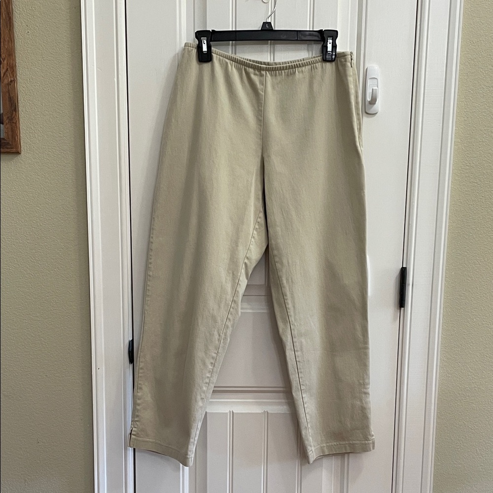 EILEEN FISHER Cropped Elastic-Waist Pants in Khaki Size Medium